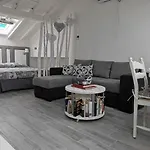 Tuffonelblu Lägenhet *