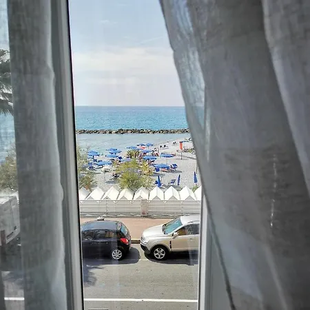 Tuffonelblu Apartment Ventimiglia